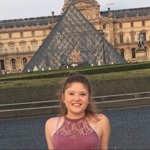 Meet your Posher, Anne